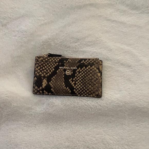 Michael Kors Card Holder Wallet - Picture 1 of 2